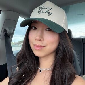 Meet your Posher, Selah